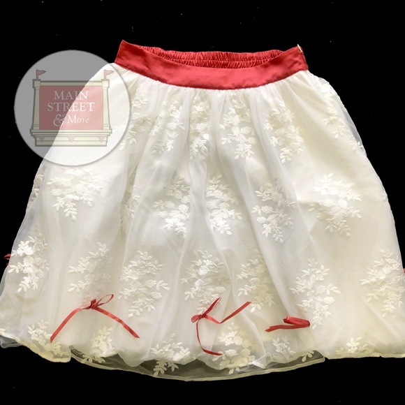 2022 Disney Dress Shop Parks Mary Poppins Epcot United Kingdom UK Skirt - NEW - Picture 2 of 6